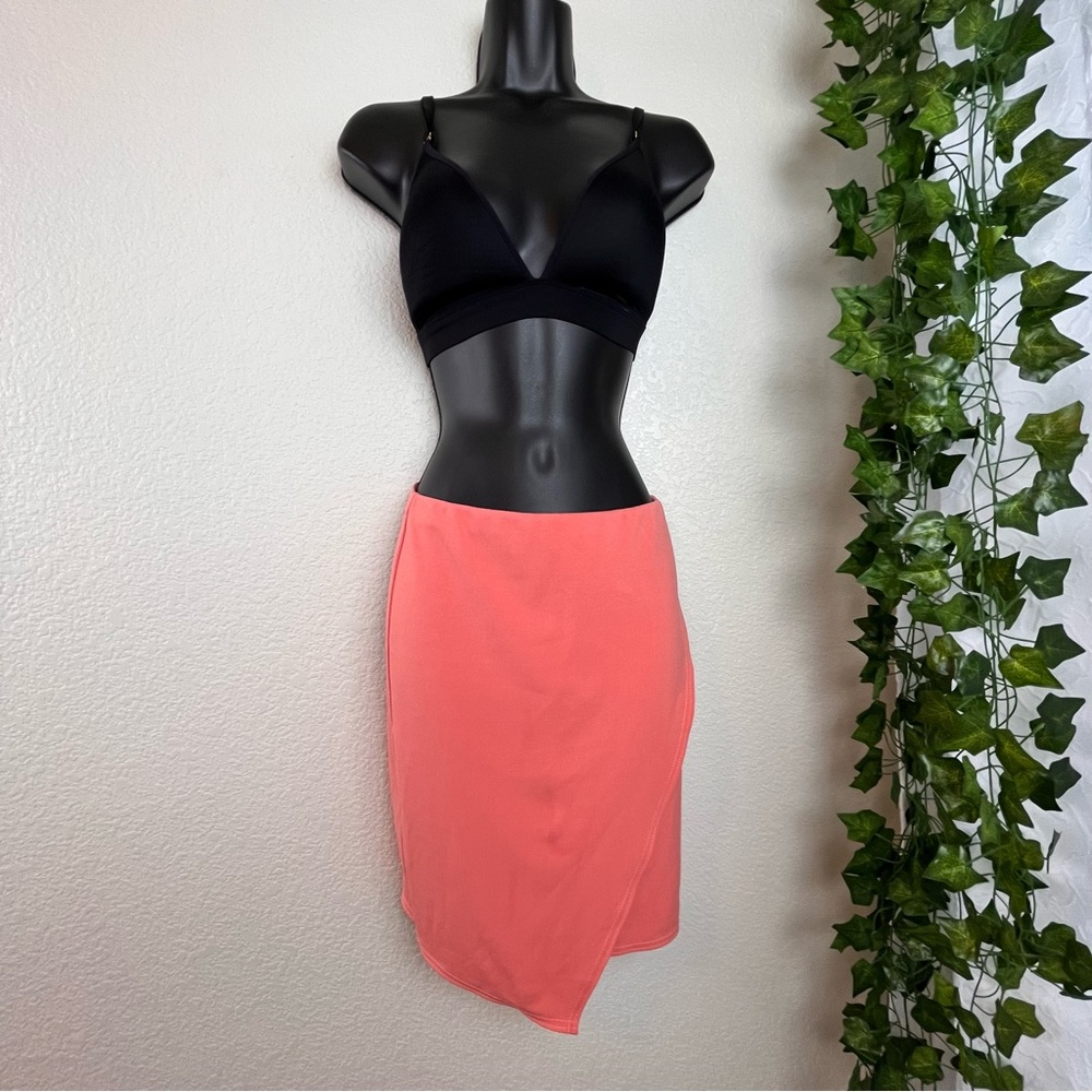 Boohoo Coral Bodycon Skirt NWT
